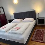 아파트 Tia