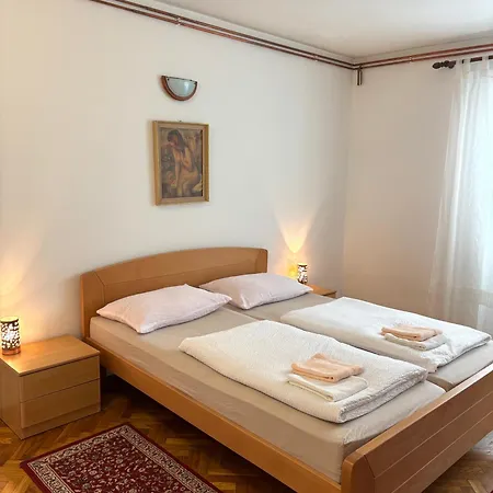 Tia Apartman Selce