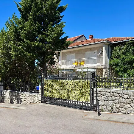 Tia Apartman Selce