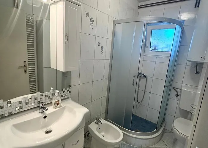 Tia Apartment Selce